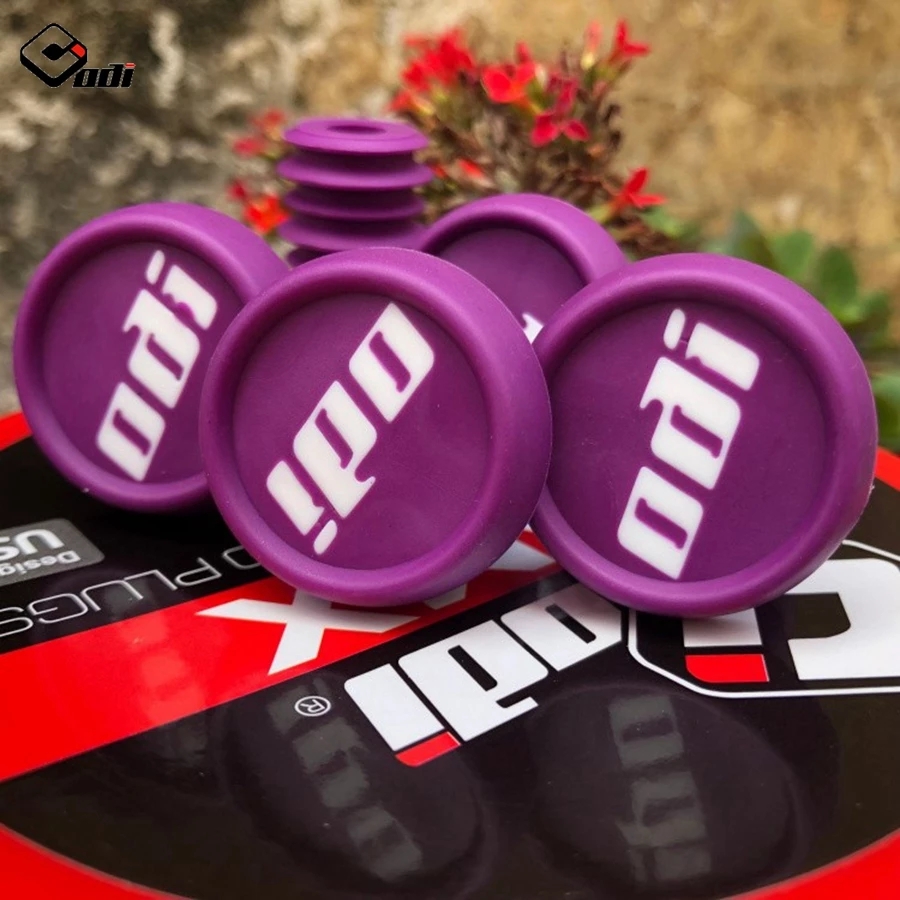 ODI Bicycle Handlebar Plugs Mt - огляд і ціна Mountain Biking Hat